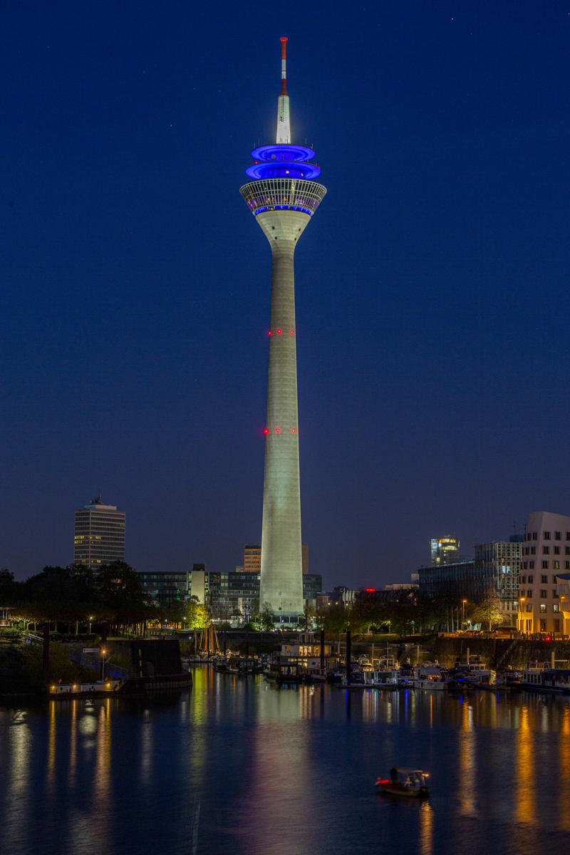 19_Y0A1851_LR